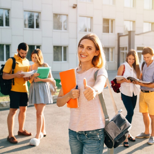 Start în programul UE pentru tinerii liceeni tehnici