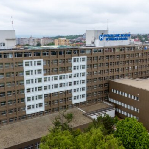 Bărbat de 40 de ani, mort în spital după ce s-a ridicat din pat pentru o țigară