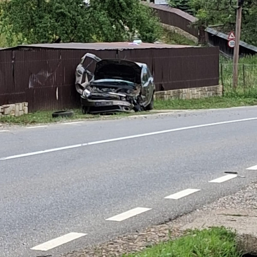 Accident rutier în satul Stanca din Neamț, patru victime transportate la spital