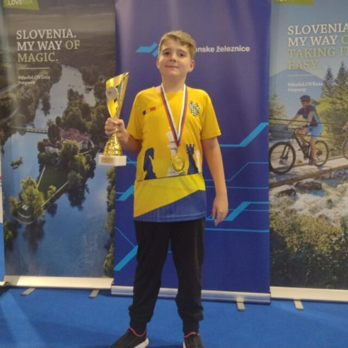 Nicolás Cazacu a câștigat medalia de aur cu echipa României la Campionatul European de șah pe echipe Under 12