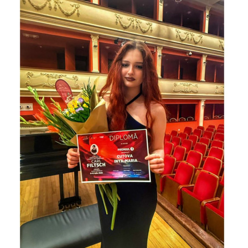 tânăra pianistă Inya Cutova câștigă premiul I la Concursul International Carl Filtsch 2025 la Sibiu