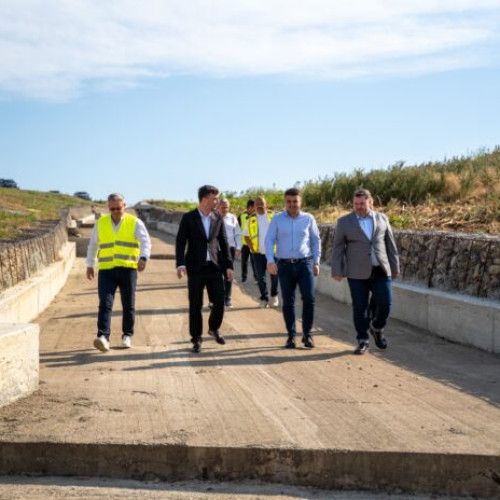 Eroziunea terenului și alunecările din zona Aeroportului Suceava, o problemă rezolvată