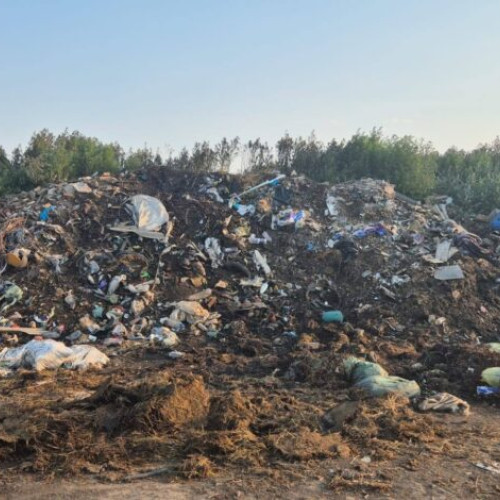 Primăria Ziduri, sancționată pentru problema gestionării deșeurilor