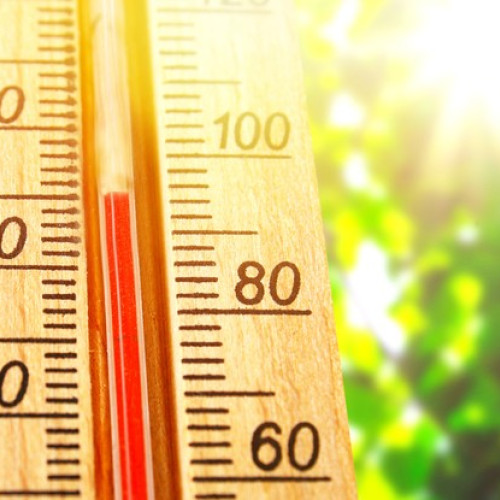 Vreme caldă și ploi ocazionale în această săptămână