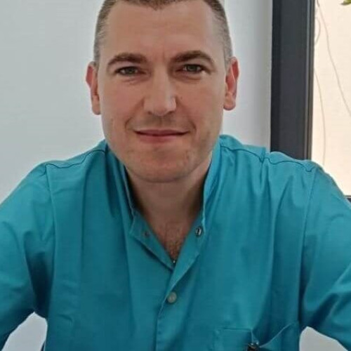 riscurile expunerii la soare si prevenirea melanomului, avertizeaza medicul dermatolog buzoian