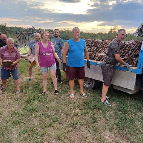 dooram în ajutor satul Horea după furtuna