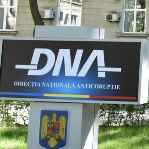 percheziții la rudele unor funcționari publici în Cluj și Bistrița