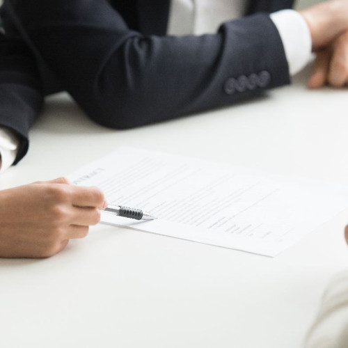 Vânzare silită a unui apartament din Constanța în data de 12 august