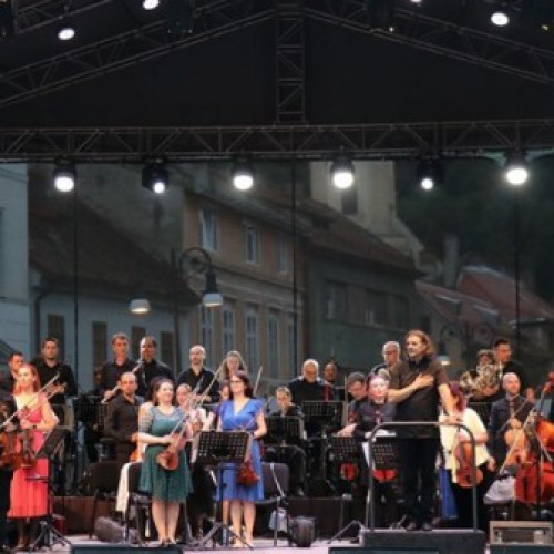 concert de muzică de film la filarmonica brașov într-o seară plină de ritm și emoție