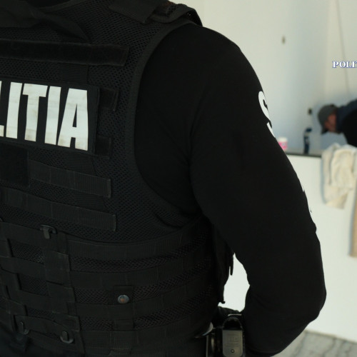 Perchezitii la persoane suspectate de contrabanda in Botosani