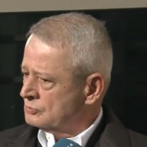 sorin Oprescu, surprins relaxându-se în Grecia după condamnarea pentru corupție