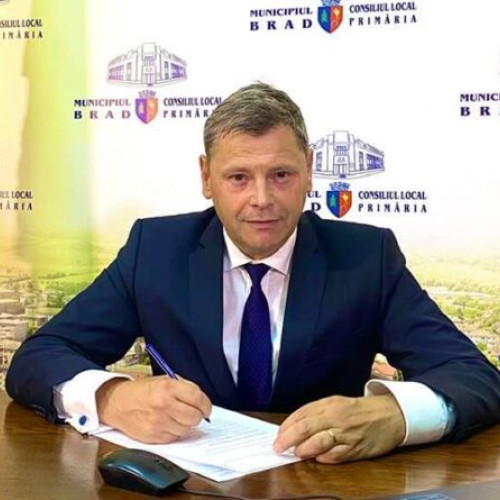 Insulele ecologice digitalizate, un pas spre un oraș mai curat în Brad