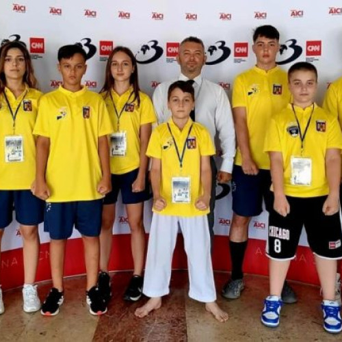 Sportivi din Focșani, medaliați la competiția europeană de arte marțiale