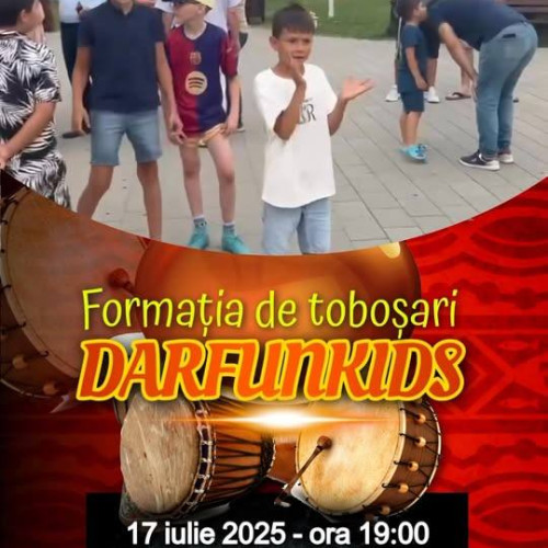 spectacol inedit la Titu: trupa de tobosari DARFUNKIDS la amfiteatru