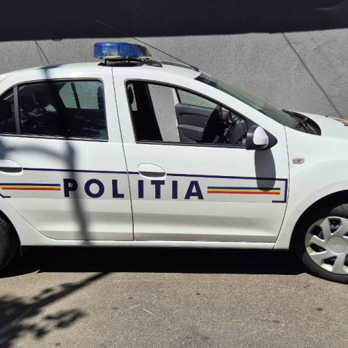 Barbat retinut dupa ce si-a agresat fosta partenera intr-o farmacie din Cugir