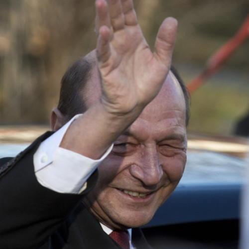 Elena Udrea, fost ministru al Turismului, a ieșit joi din penitenciar după ce Tribunalul Prahova a respins contestația Direcției Naționale Anticorupție față de decizia de liberare condiționată pronunțată de judecătorie.