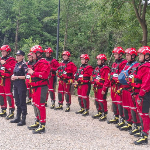 Pregătiri intense pentru salvarea din ape repezi în județul Bihor