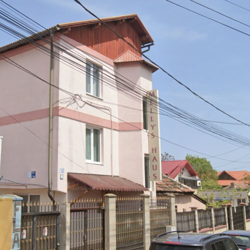 pensiune modernă în Mangalia scoasă la vânzare cu 550.000 de euro