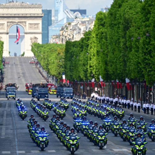 Franța își publică noua strategie pentru apărere, în contextul unui peisaj geopolitic tensionat