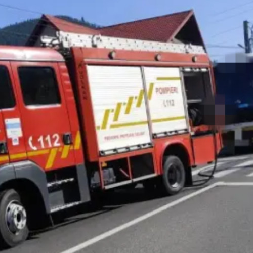 Autocar care transporta festivalieri spre Electric Castle, izbucnire de incendiu pe centura Valcele-Apahida