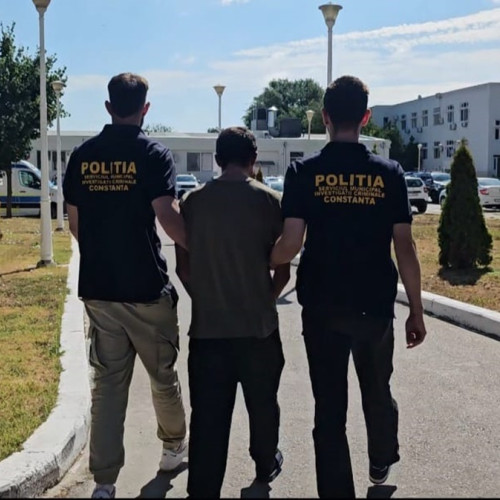 Bărbat arestat pentru incendierea autoturismelor în Constanța