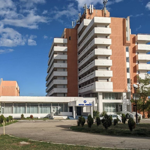 bază comercială pentru activități sezoniere în costinesti