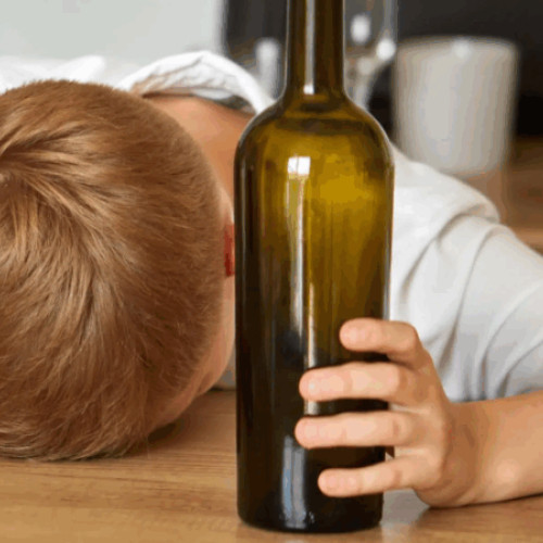 Alarmă pentru sănătatea copiilor din județul Botoșani din cauza consumului de alcool