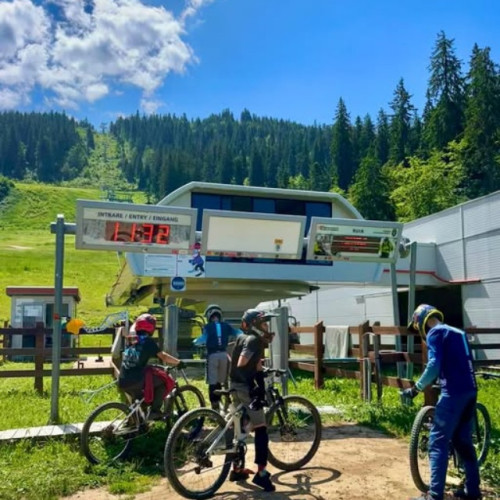 instalațiile de teleschi și telegondola din poiana brașov vor funcționa zilnic începând de săptămâna viitoare