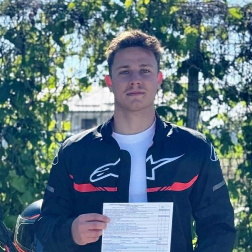 Tragedie în Adjud: un tânăr de 18 ani și un șofer au murit într-un accident rutier