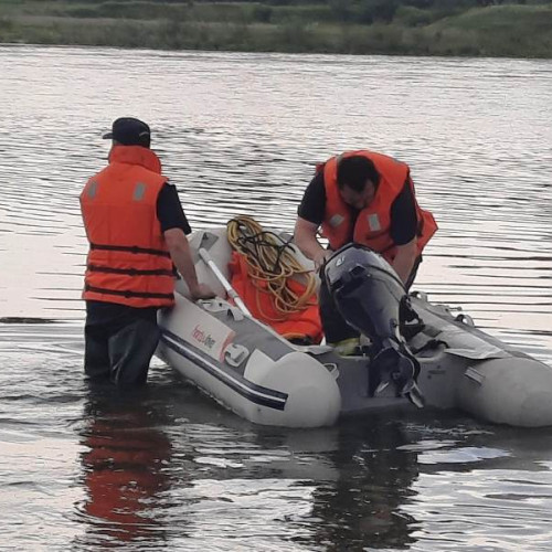 Căutări pentru o persoană dispărută în râul Siret în comuna Homocea