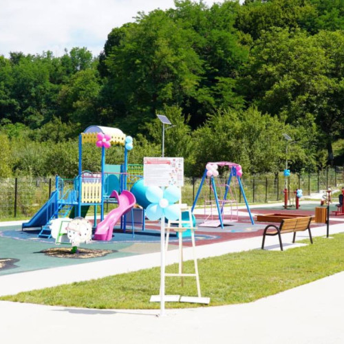 inaugurarea unei zone de agrement nouă la vulcana pandele, în ziua comunei