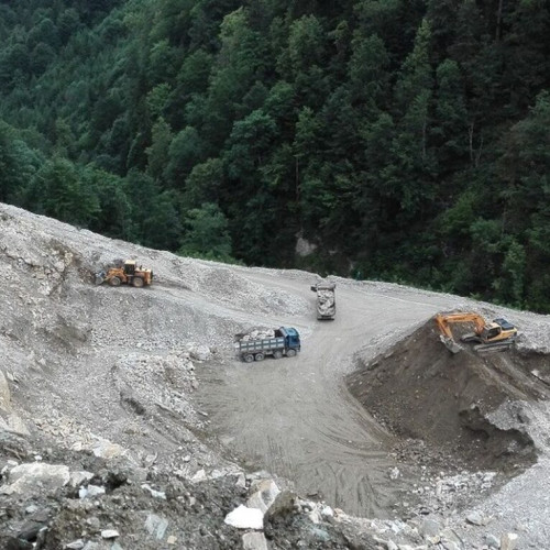 Exploatarea marmurei în perimetrul Anies - Valea Secii, blocată temporar de autorități