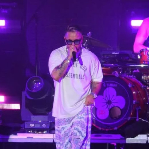 raperul Majka, acuzat de mass-media pro-guvernamentală din Ungaria de o scenetă controversată, a afirmat că este vorba despre o glumă