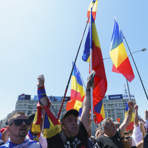 Partidul Oamenilor Tineri cere retragerea sancțiunilor impuse celor care au protestat duminică în București