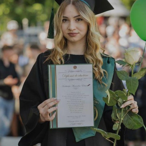 tinerii pregătiți pentru facultate: cei mai buni absolvenți la medicină în zona noastră