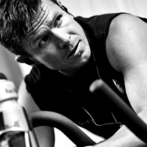 moartea tragică a lui felix baumgartner în Italia în urma unui accident cu parapanta