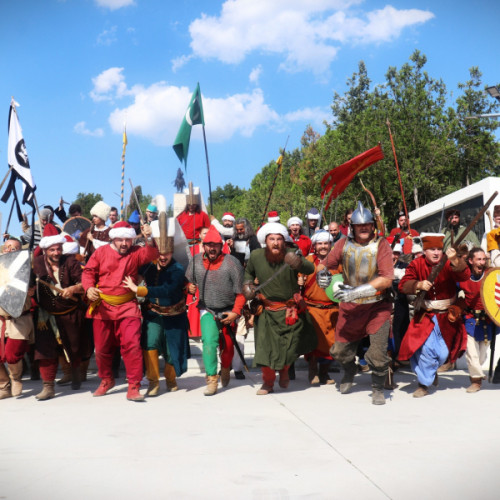 festivalul &quot;vasluiul medieval&quot; a adus peste 200 de luptatori la Podul Inalt