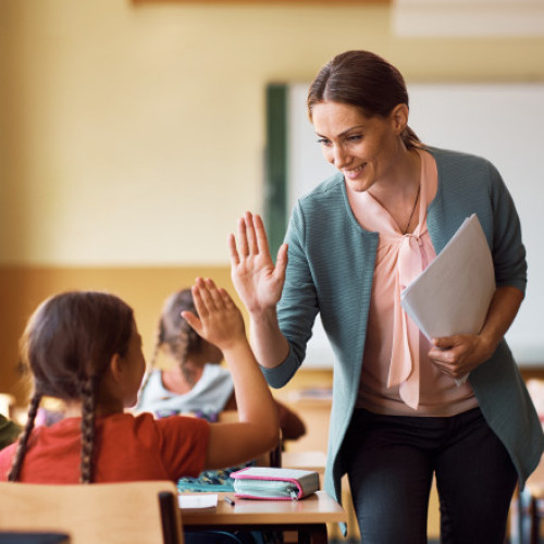 rezultatele initiale ale examenului național pentru posturile didactice, afișate astăzi