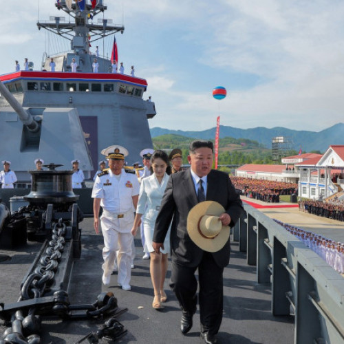 coreea de nord va construi un distrugator de 5.000 de tone pentru marina sa