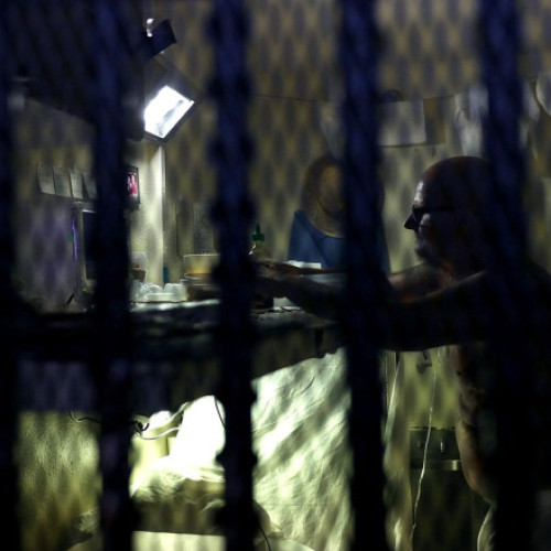 raport alarmant despre condițiile din centrele de retenție pentru migranti din Florida