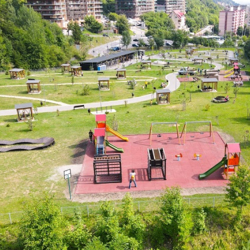 parcul „la iepure” din brasov a fost modernizat pentru a răspunde nevoilor cetățenilor