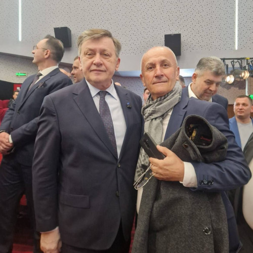 un primar dambovitean propune revenirea lui victor ponta la conducerea PSD