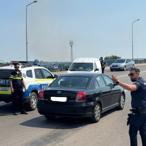 Accident rutier în România: biciclist rănit ușor după coliziune cu mașina