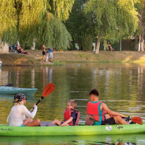 eveniment de incluziune socială și sport în buzău: ediția a cincea a proiectului „vaslim la caiace și zâmbim fără limite”