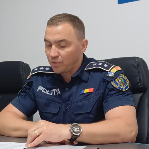 Sute de botoșăneni au sunat la 112 fără motiv întemeiat, fie pentru amuzament, fie din plictiseală