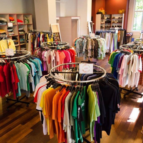 <|endoftitle|>### ministrul mediului vrea sa modifice legea privind hainele second-hand