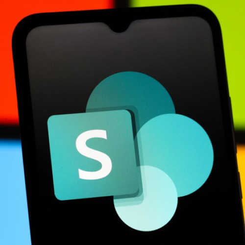 Microsoft avertizează asupra unor atacuri cibernetice masive asupra serverelor SharePoint