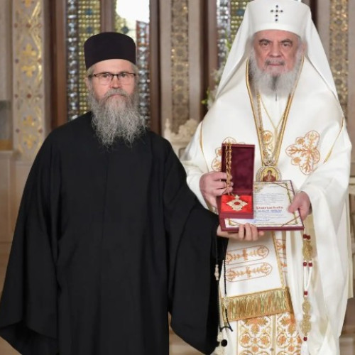 arhim. clement haralam, mare eclesiarh la catedrala patriarhală, a împlinit 70 de ani