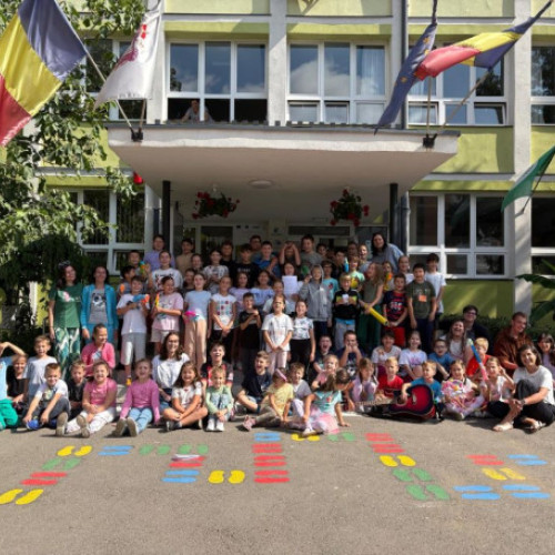 școală de vară la liceul ortodox „episcop roman ciorogariu” a adus bucurie și învățare pentru elevii din ciclul primar