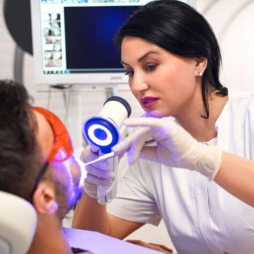 Unident: o experiență completă și sigură în domeniul stomatologiei în România